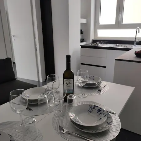 Oniria - 100 Mt Dal Mare Apartamento